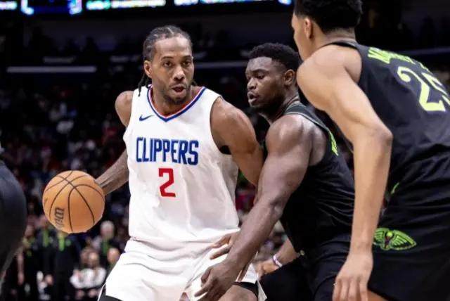 极速电竞官网-12星全部聚齐！莱昂纳德上车 美国男篮要席卷奥运？